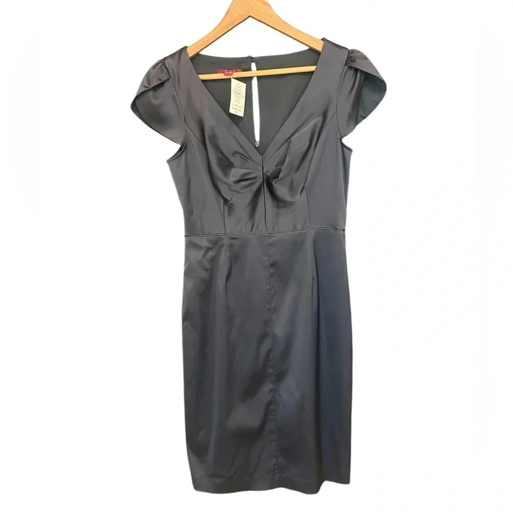 Monsoon London Nwt Dress Size 6 (10 Uk) Beautiful Nylon Blend And Shimmery Gray
